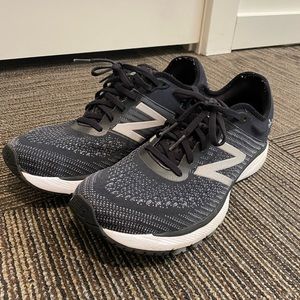 50% OFF!!! Women's New Balance 860 Sneakers